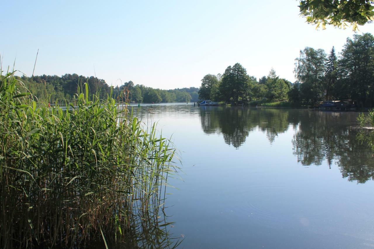 Ferienappartements Am See Schorfheide Kültér fotó
